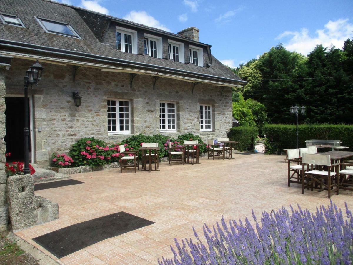 Trégunc Domaine Les Grandes Roches Bed & Breakfast エクステリア 写真