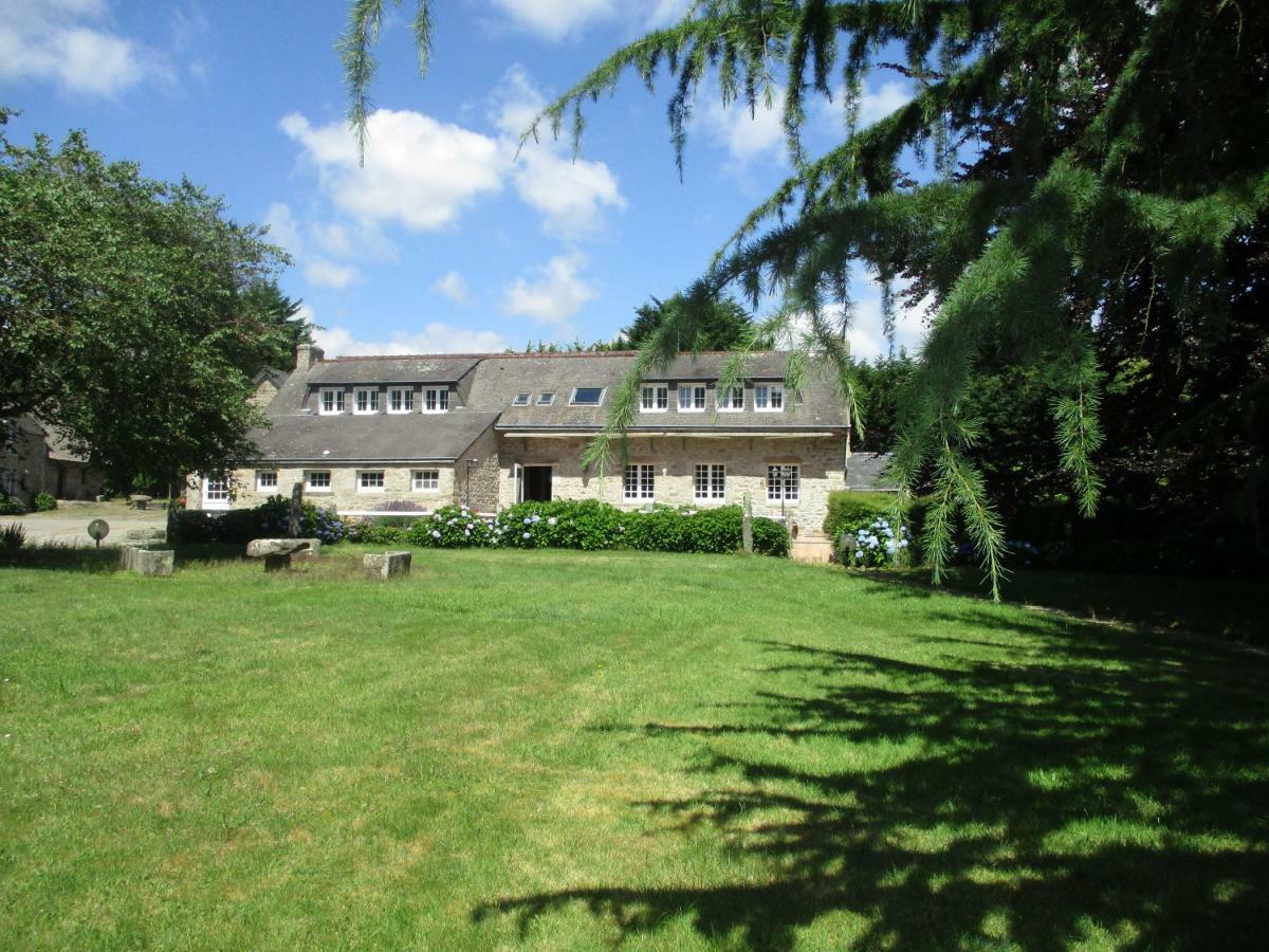 Trégunc Domaine Les Grandes Roches Bed & Breakfast エクステリア 写真