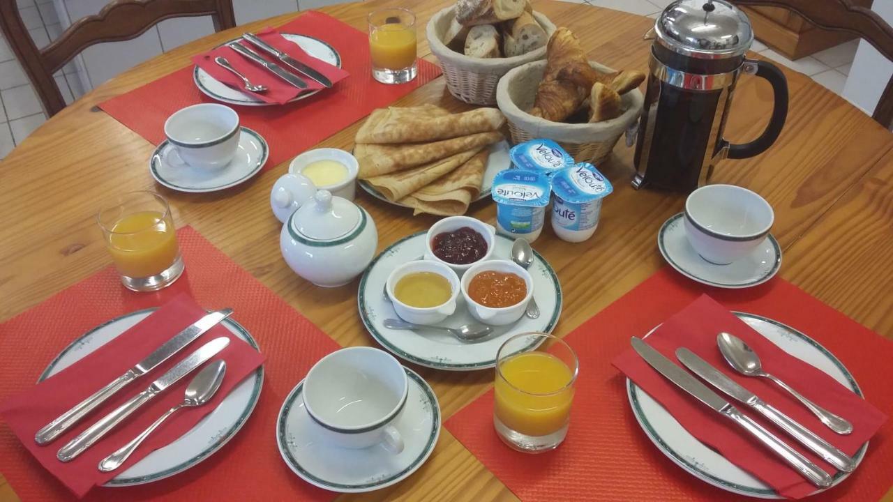 Trégunc Domaine Les Grandes Roches Bed & Breakfast エクステリア 写真