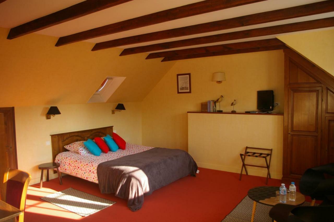 Trégunc Domaine Les Grandes Roches Bed & Breakfast エクステリア 写真