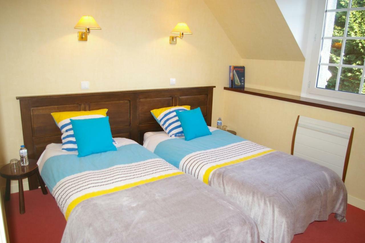 Trégunc Domaine Les Grandes Roches Bed & Breakfast エクステリア 写真