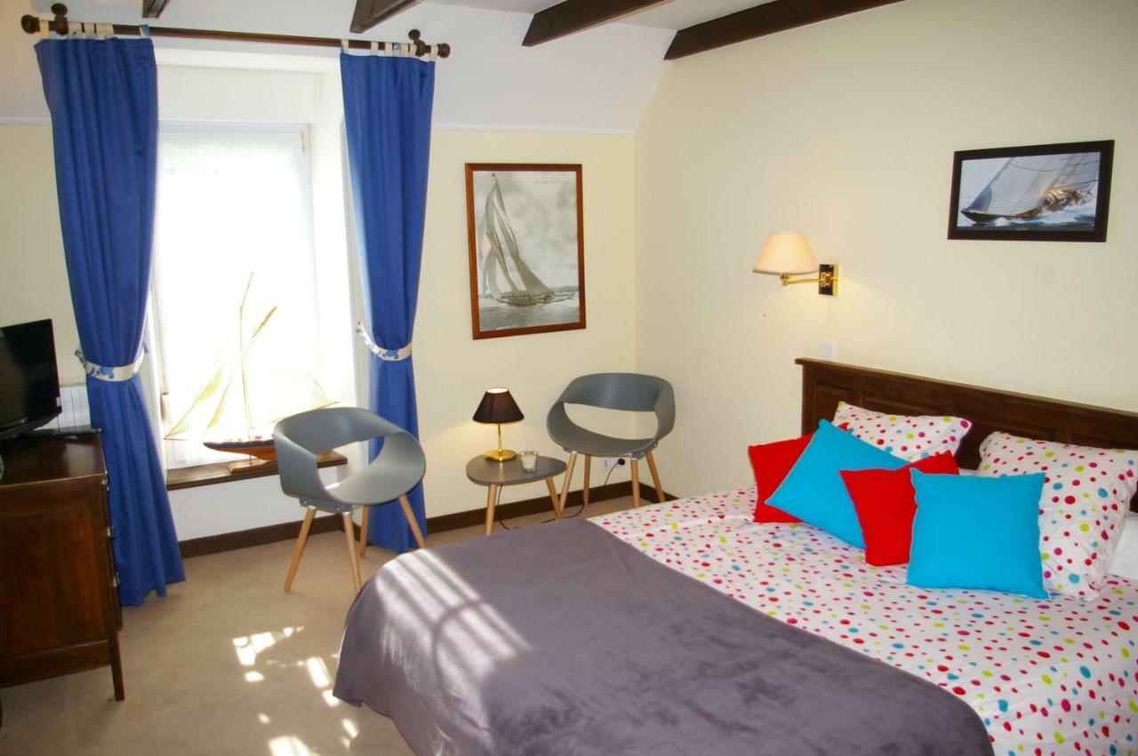 Trégunc Domaine Les Grandes Roches Bed & Breakfast エクステリア 写真