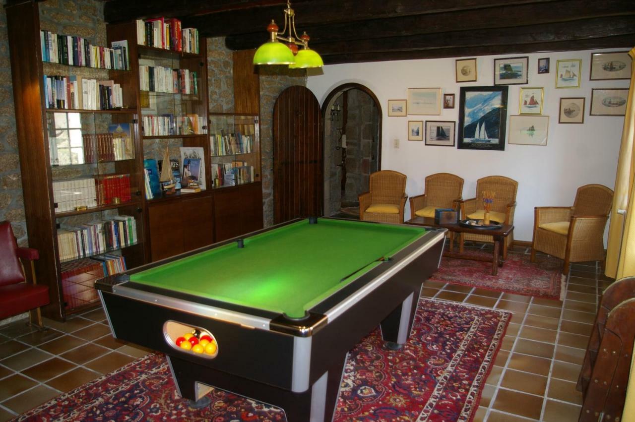 Trégunc Domaine Les Grandes Roches Bed & Breakfast エクステリア 写真