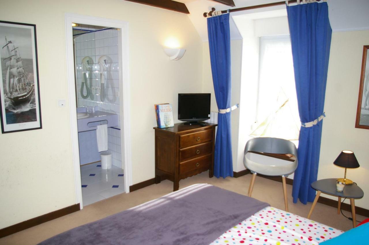 Trégunc Domaine Les Grandes Roches Bed & Breakfast エクステリア 写真