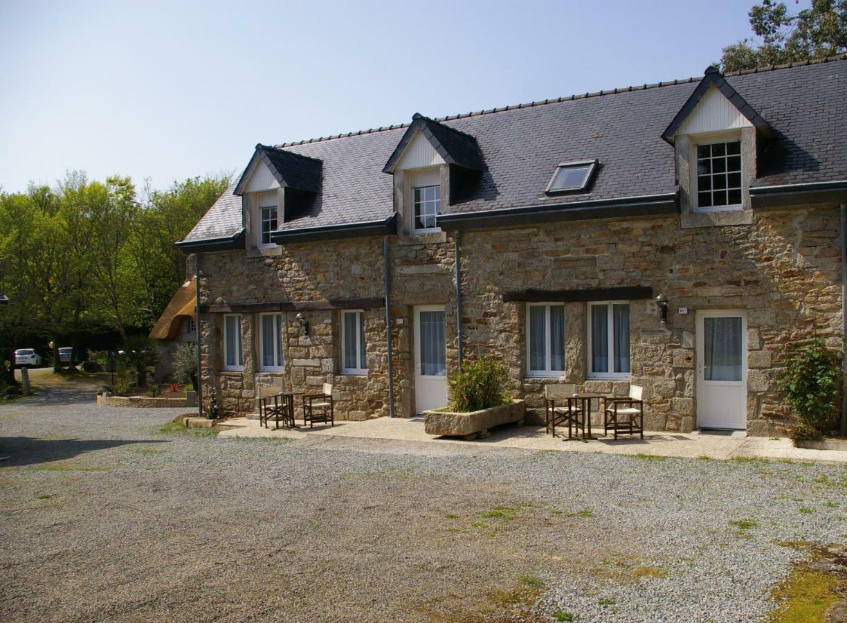 Trégunc Domaine Les Grandes Roches Bed & Breakfast エクステリア 写真